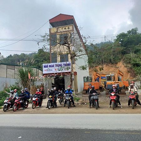 Yolo Ha Giang Adventures, Motorbike And Loop Tours 호텔 외부 사진